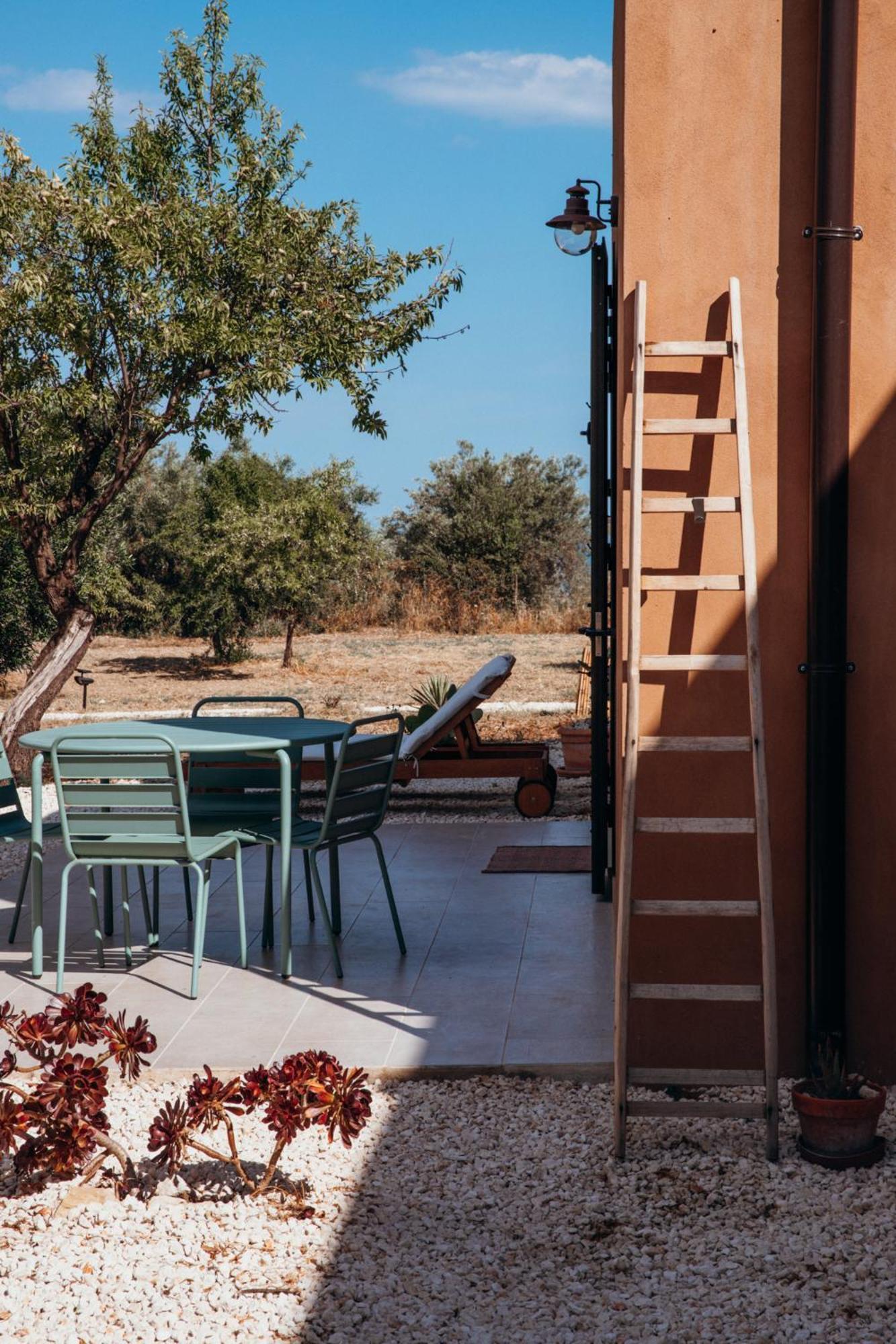 Bed and Breakfast Luccicamare Family-Run Beb à Noto Extérieur photo